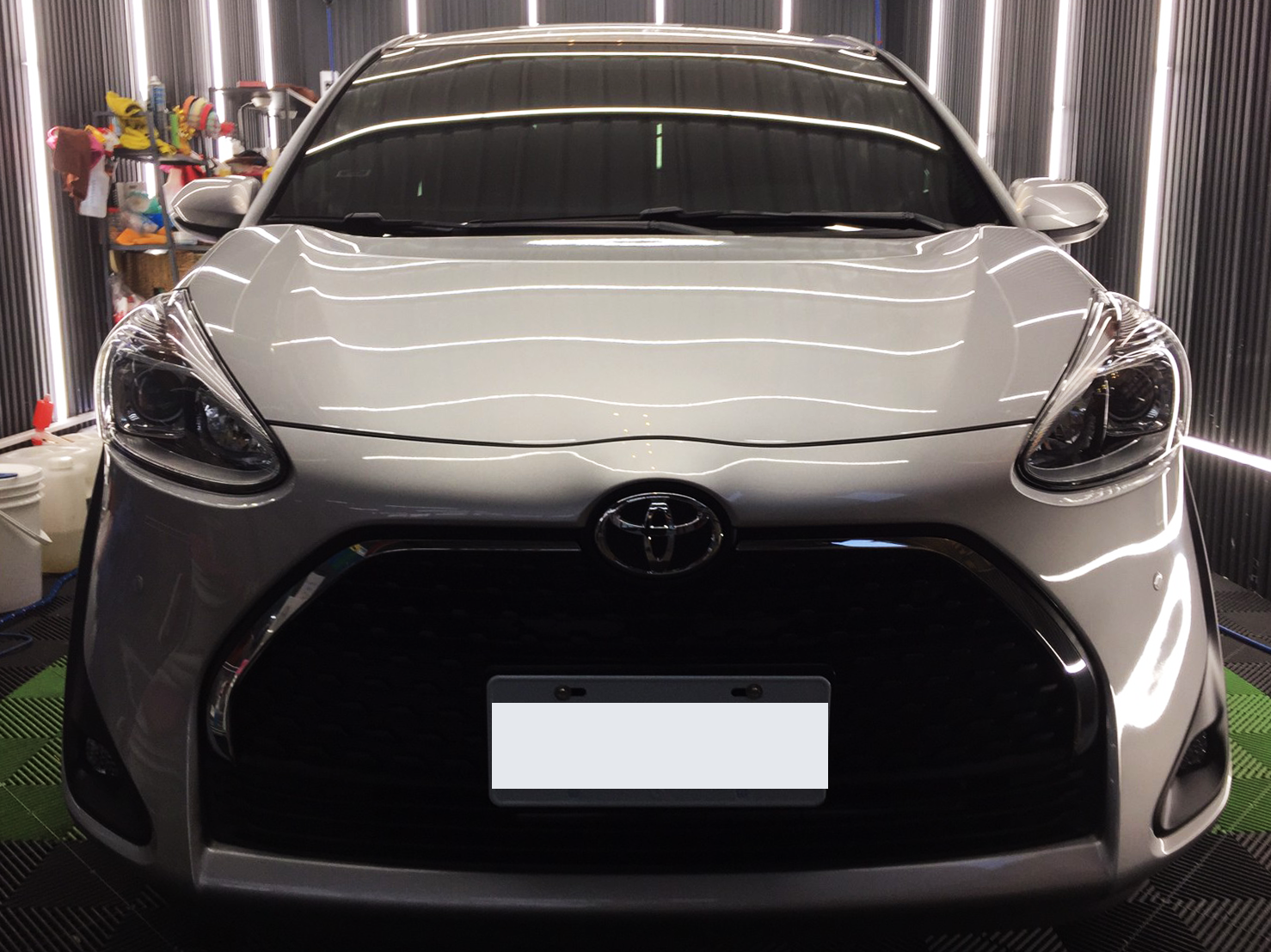 新竹汽車鍍膜推薦-洗來登汽車鍍膜日記氟素鍍膜-Toyota Sienta4